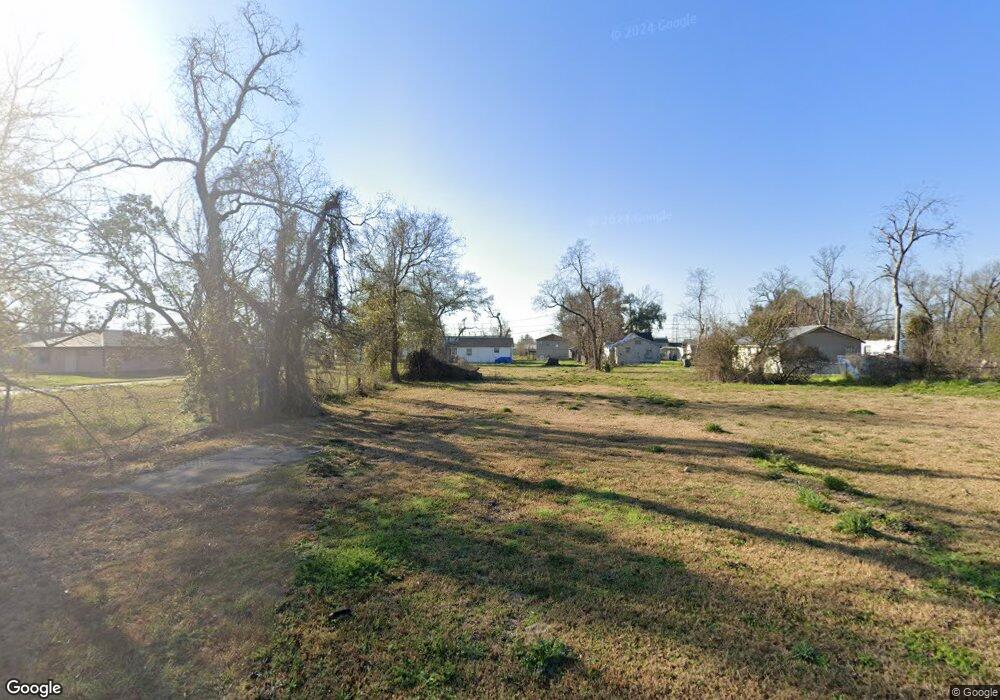 528 Fournet St, Lake Charles, LA 70601 - photo 1