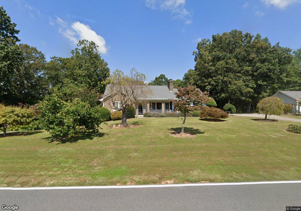 6033 Hubert Stephens Rd, Gainesville, GA 30506 - photo 1