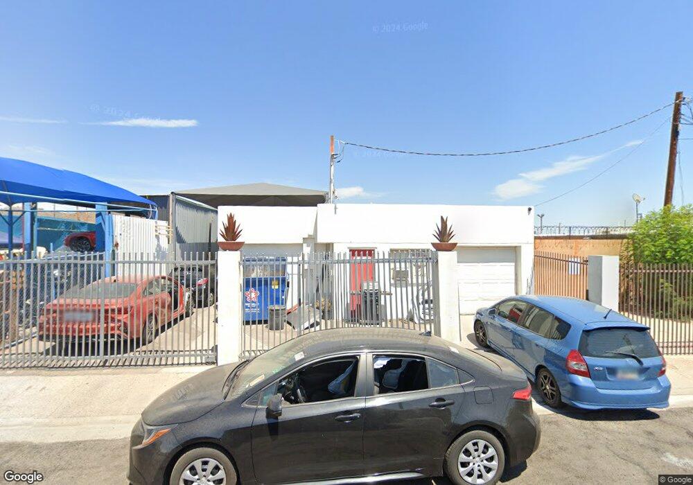 9233 N 10th Ave, Phoenix, AZ 85021 - photo 1