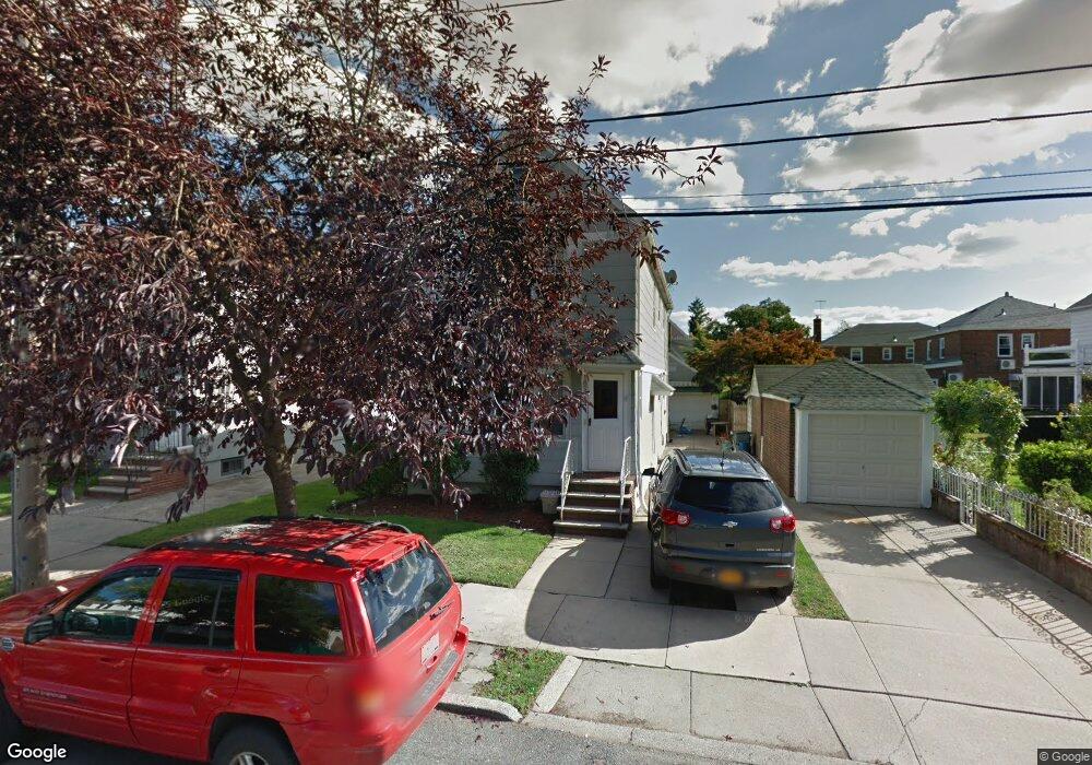 189-14 45th Rd, Flushing, NY 11358 - photo 1