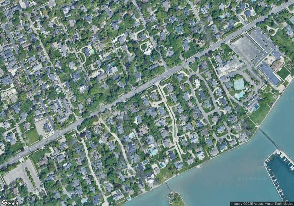 19 Dodge Place, Grosse Pointe, MI 48230 - photo 1