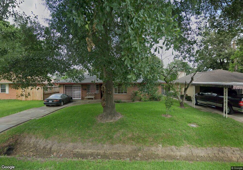 10438 Castleton St, Houston, TX 77016 - photo 1