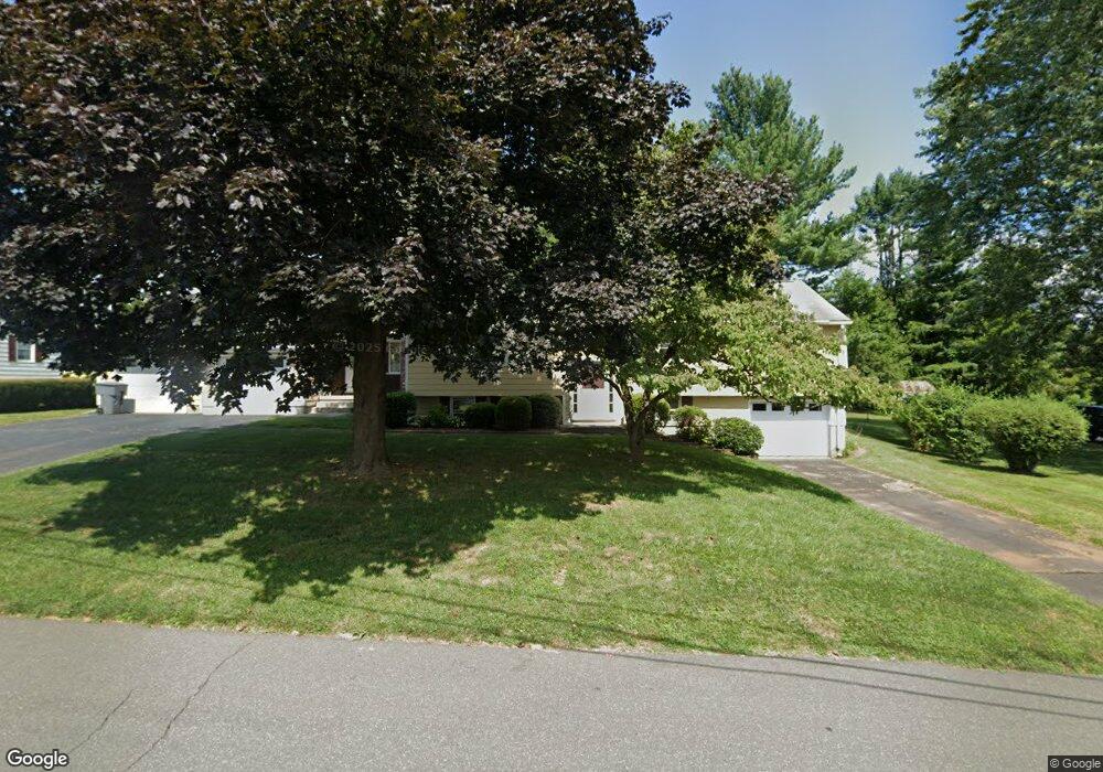 7 Sapphire St, Enfield, CT 06082 - photo 1