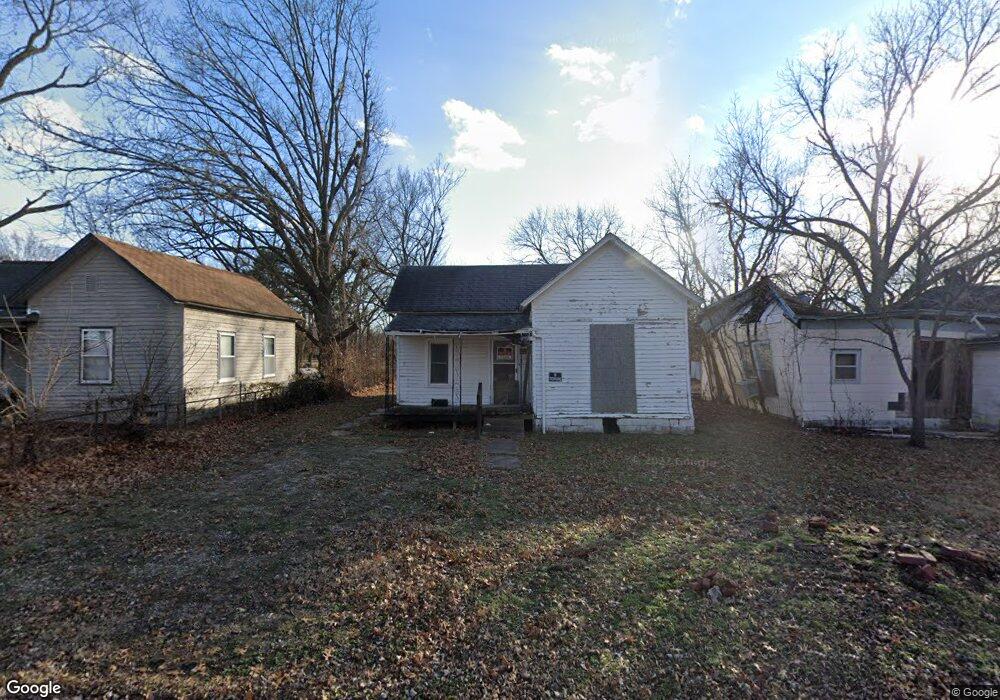 2510 Gabriel Ave, Parsons, KS 67357 - photo 1