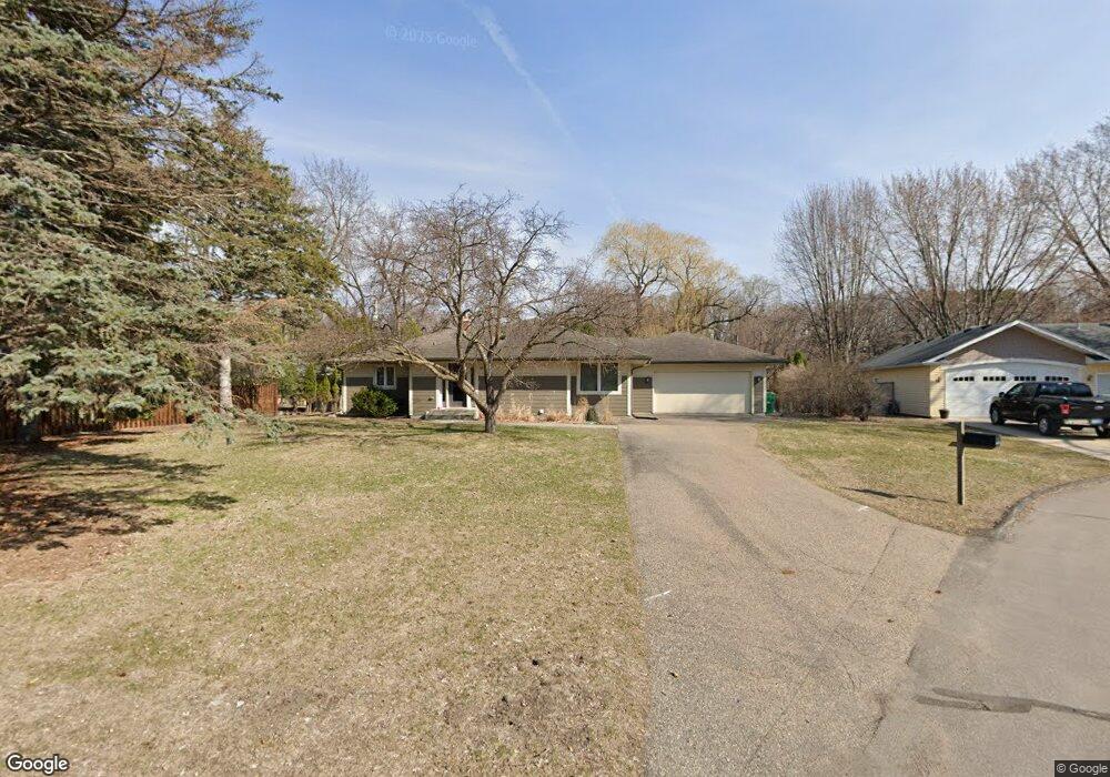 16505 Elm Cir, Minnetonka, MN 55345 - photo 1