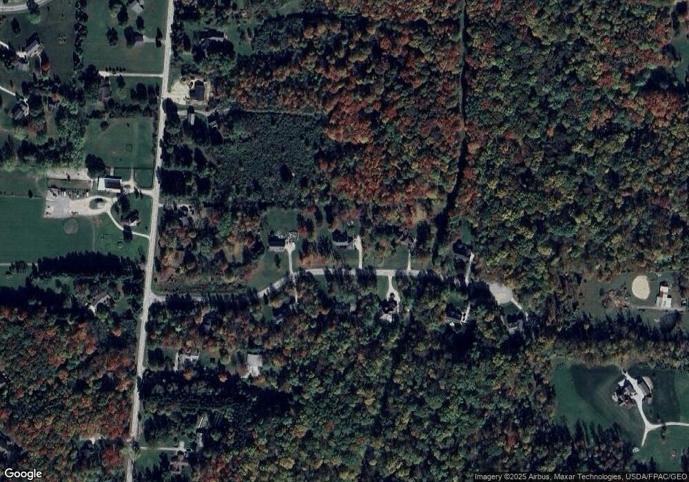 645 Cedar Bark Dr, Aurora, OH 44202 - photo 1