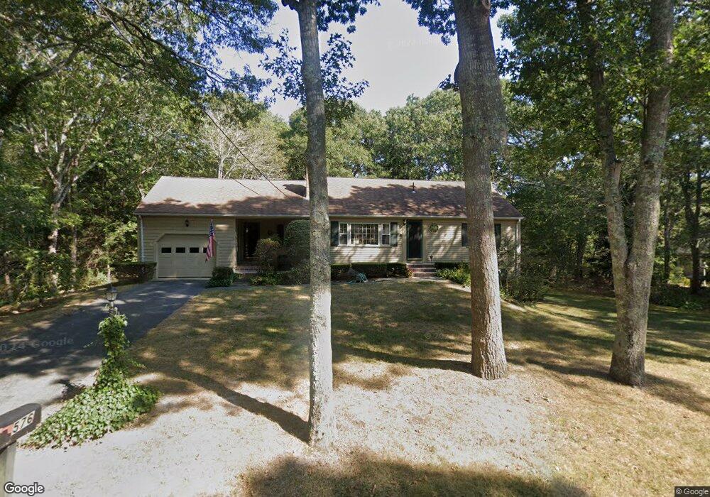 576 Mariner Cir, Cotuit, MA 02635 - photo 1