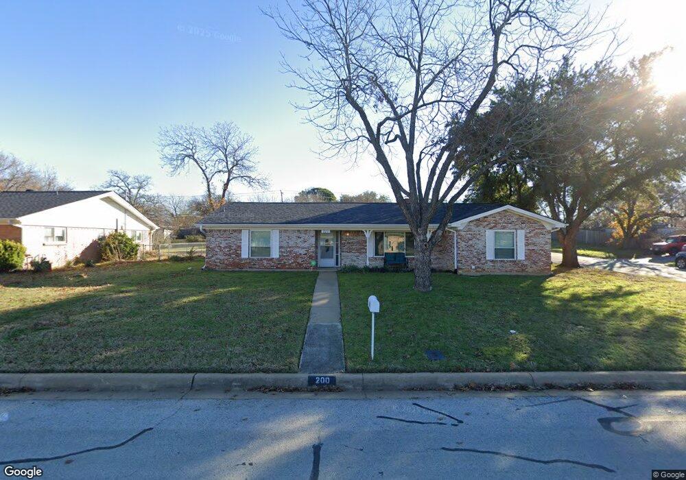 200 Glenn Dr, Hurst, TX 76053 - photo 1