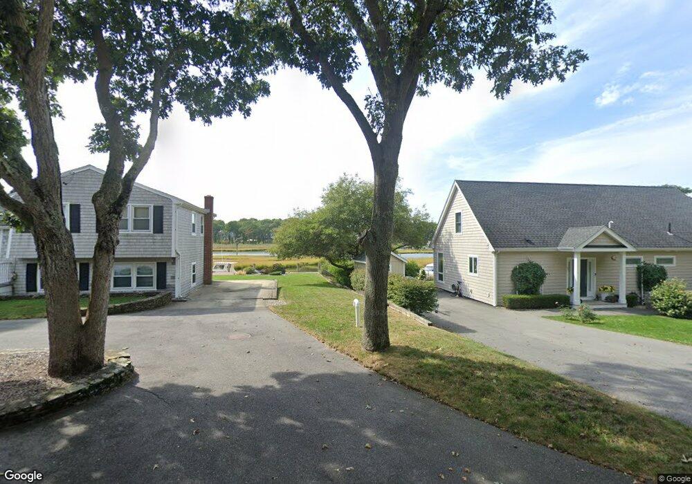 61 Madeline Rd, Falmouth, MA 02536 - photo 1