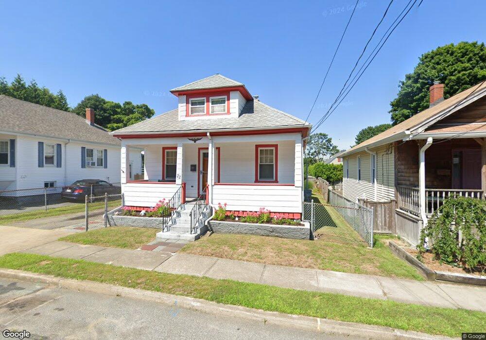 22 Garrison St, Fairhaven, MA 02719 - photo 1