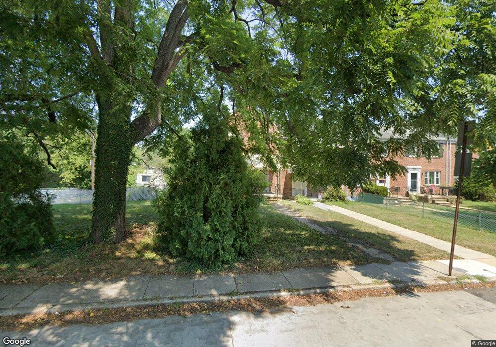 5542 Frederick Ave, Catonsville, MD 21228 - photo 1