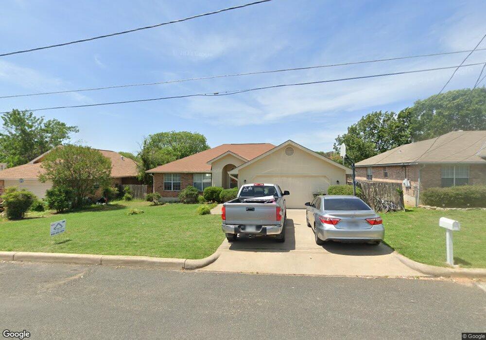 105 W Grothe St, Fredericksburg, TX 78624 - photo 1