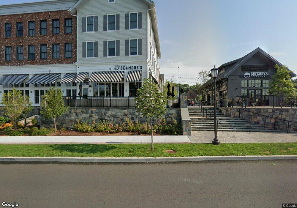 132 Heights Rd unit 2, Darien, CT 06820 - photo 1