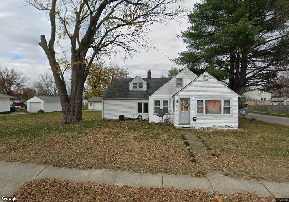 1000 W Saint Anthony Ave, Effingham, IL 62401 - photo 1