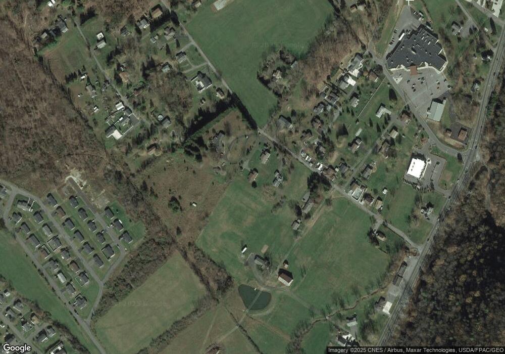 231 S Valley View Ln, Keyser, WV 26726 - photo 1