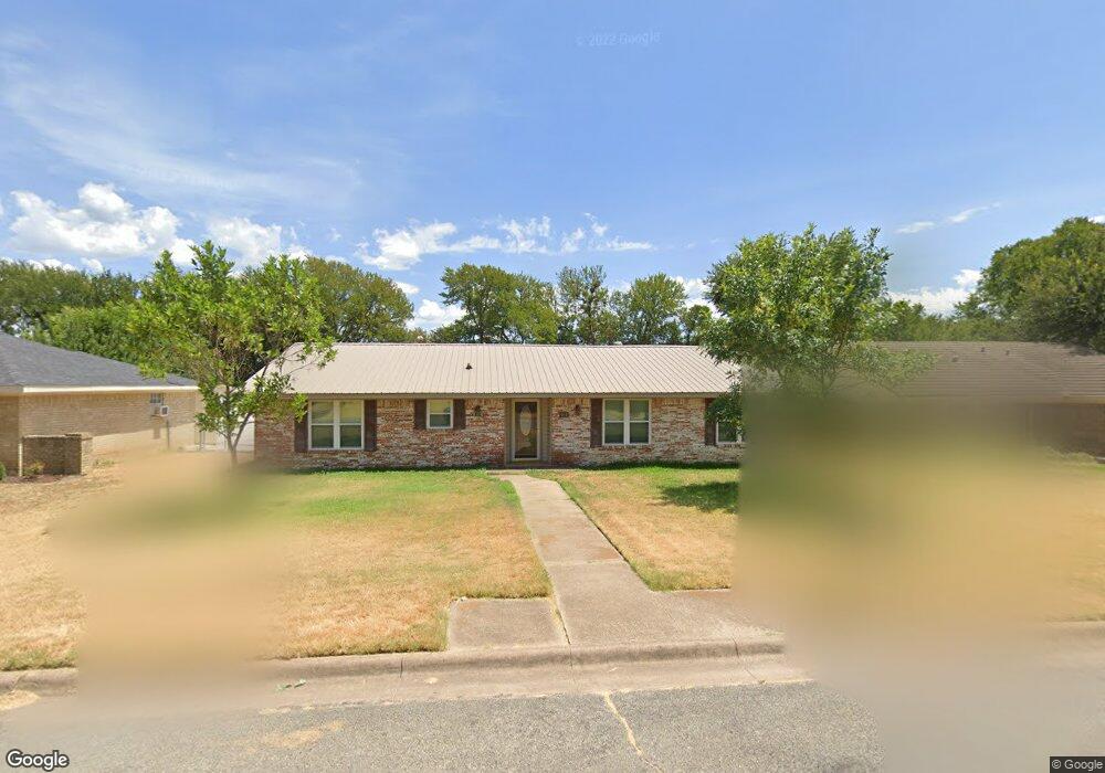 914 Starlight Dr, Sherman, TX 75090 - photo 1