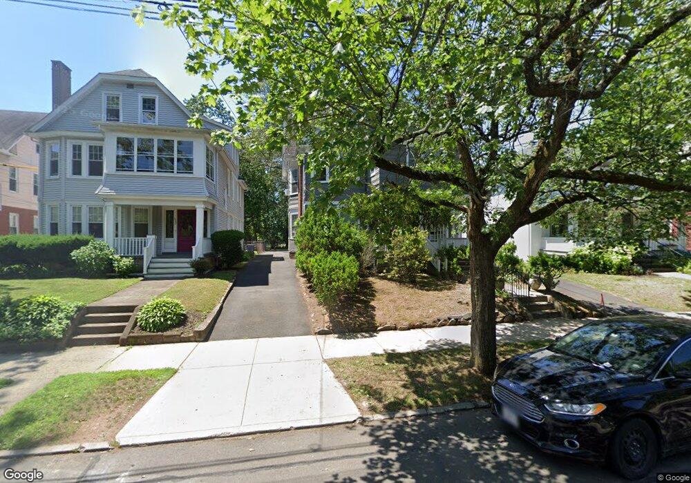 1926 Chapel St, New Haven, CT 06515 - photo 1