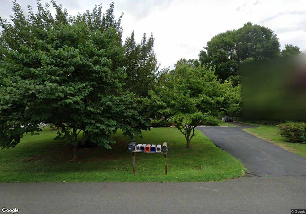 619 Foxcroft Rd, Warrenton, VA 20186 - photo 1