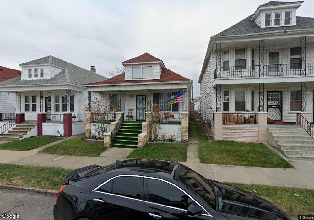 3838 Bristow St, HamtraMcK, MI 48212 - photo 1