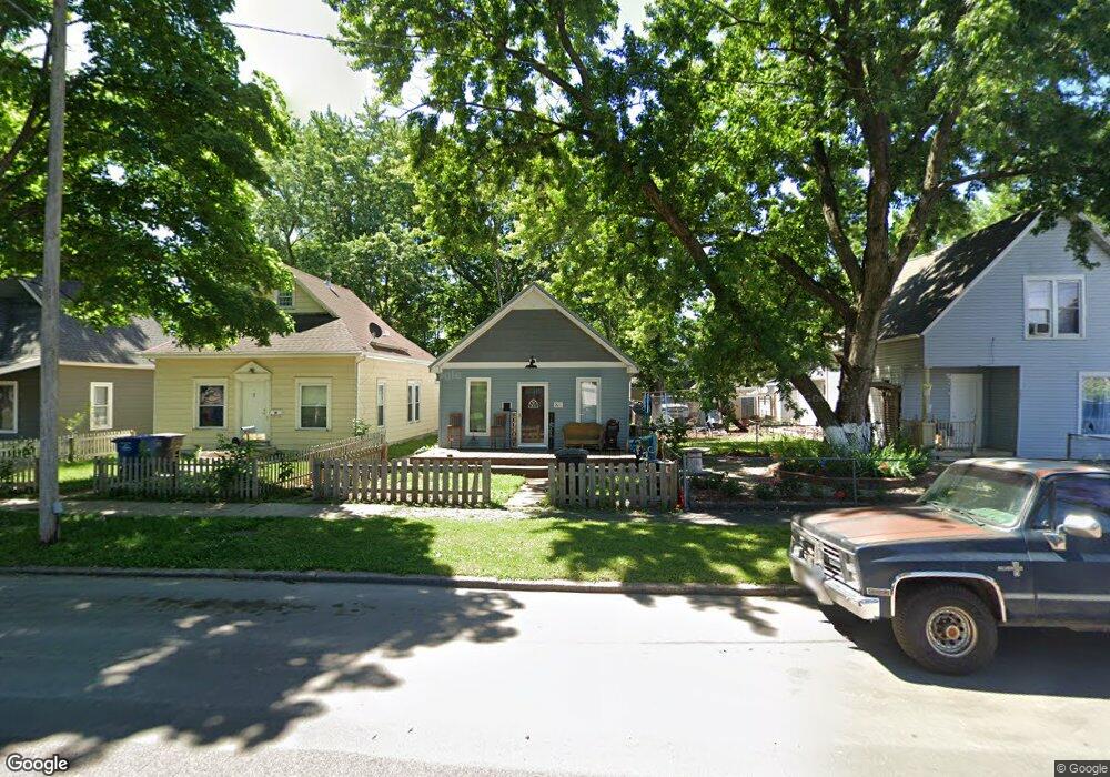 2613 E Walnut St, Des Moines, IA 50317 - photo 1