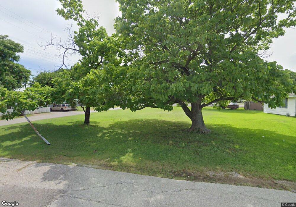 1601 Wolverton St, Ardmore, OK 73401 - photo 1