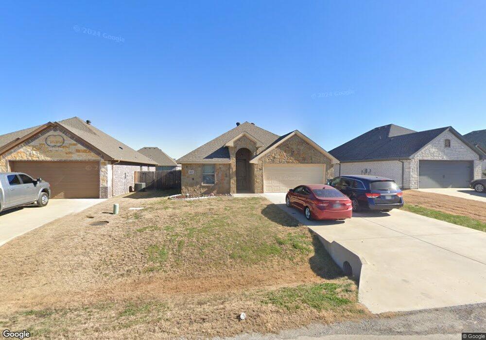 3207 Arrow Creek Dr, Granbury, TX 76049 - photo 1