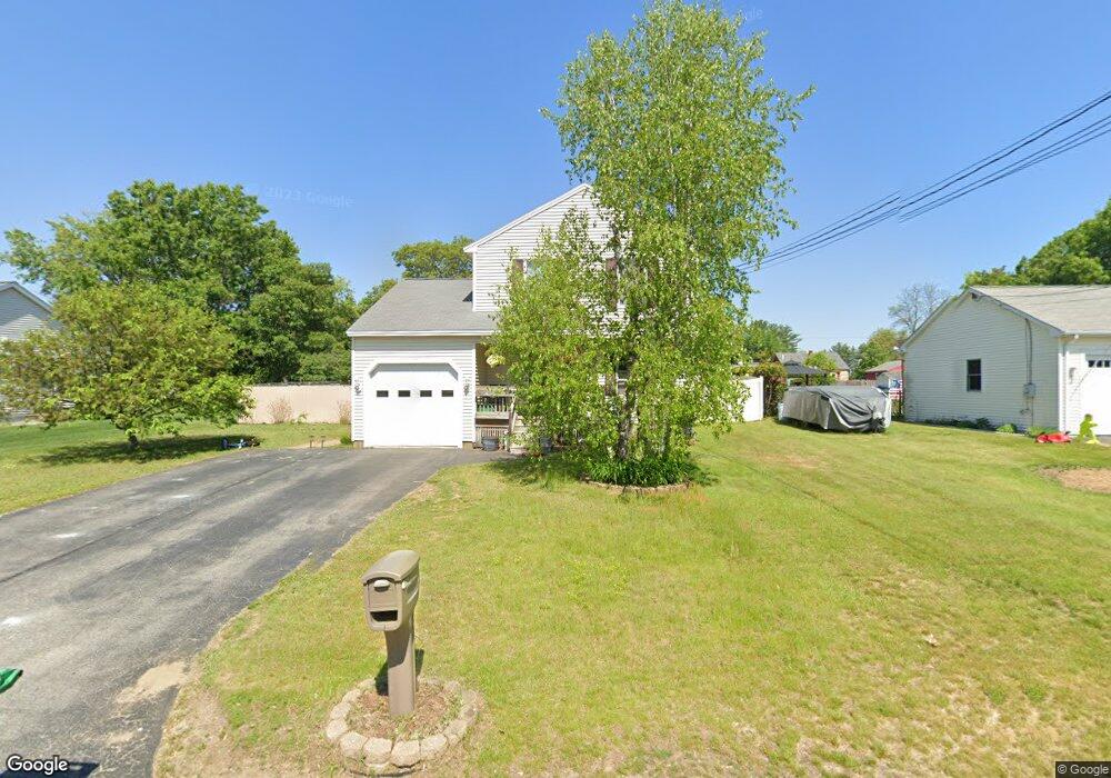 16 Fortier Dr, Rochester, NH 03867 - photo 1