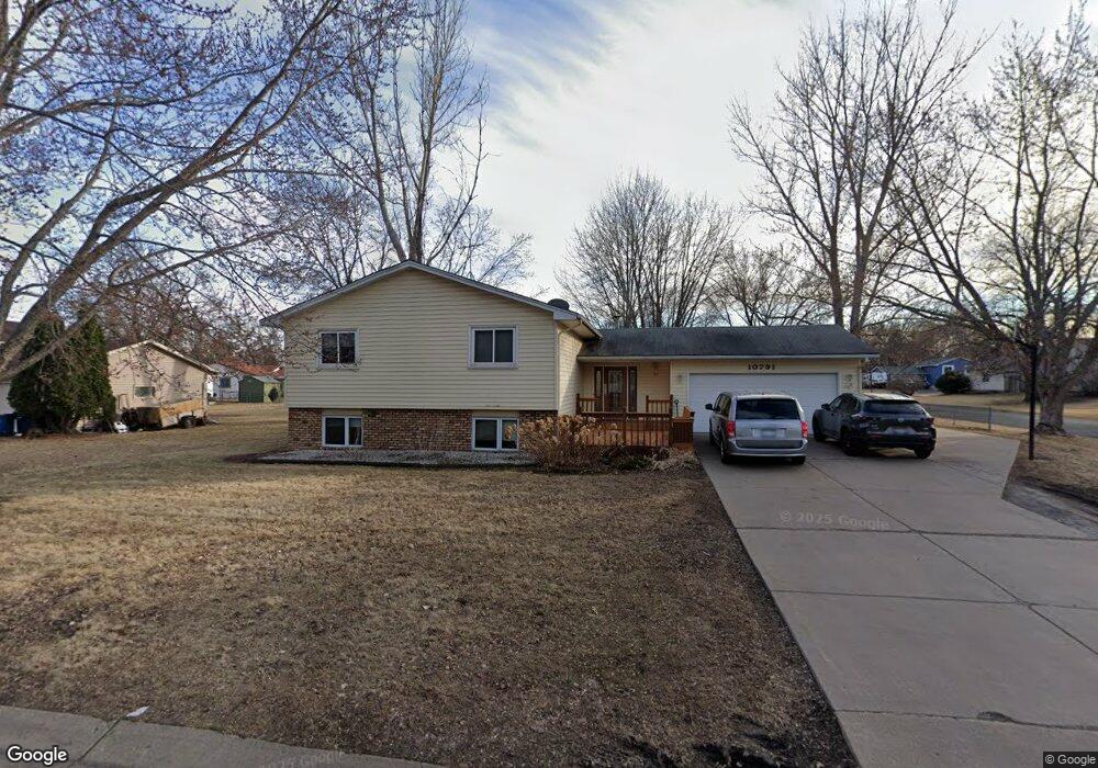 10791 100th Ave N, Maple Grove, MN 55369 - photo 1