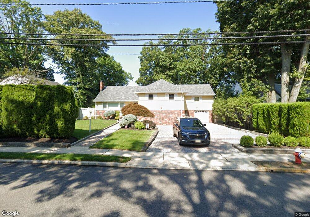2175 Jones Rd, Fort Lee, NJ 07024 - photo 1