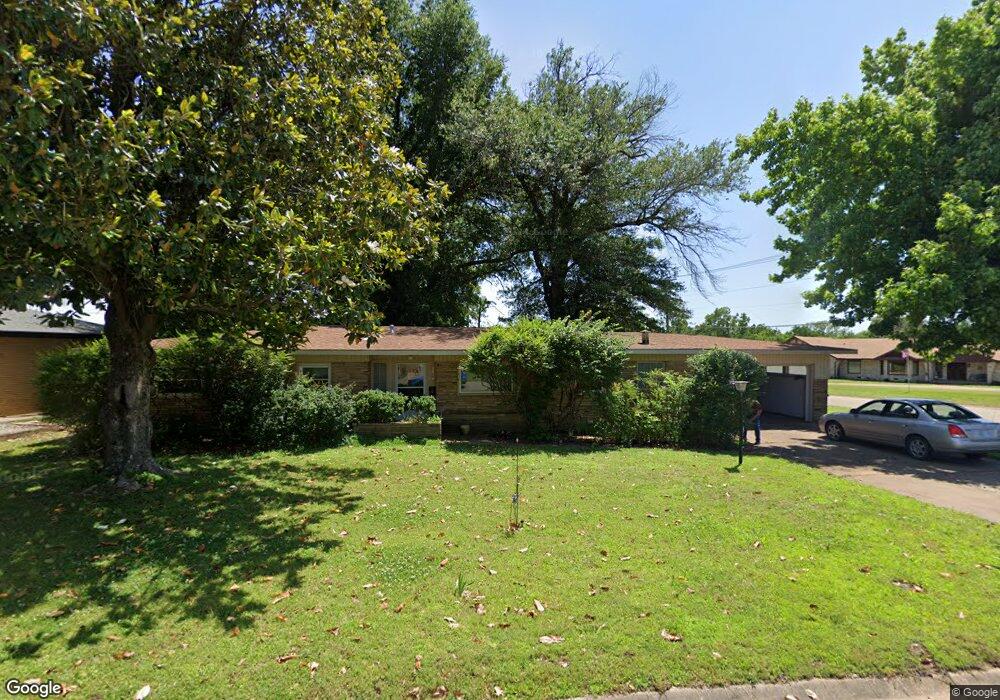 1101 E 6th St, Cushing, OK 74023 - photo 1