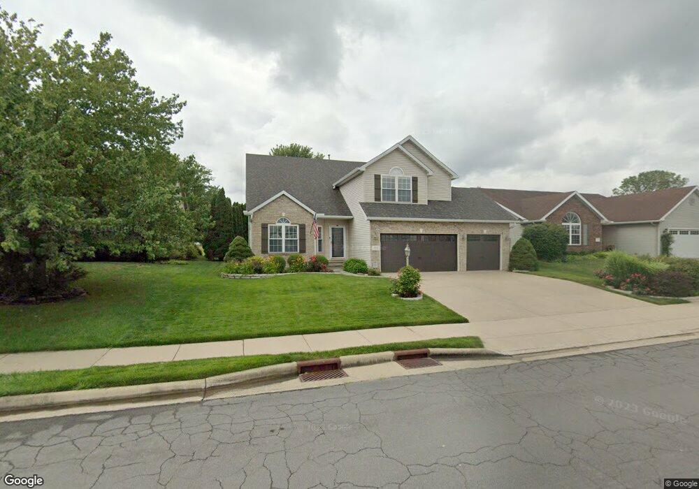 4504 W Jewelwood Ct, Peoria, IL 61615 - photo 1