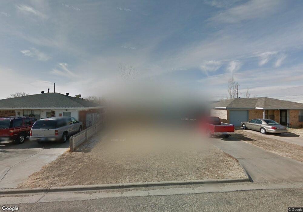 513 Oak Ave, Dumas, TX 79029 - photo 1