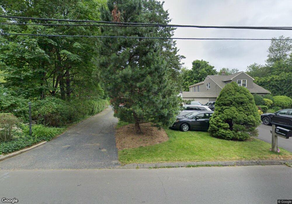 59 1/2 Toilsome Ave, Norwalk, CT 06851 - photo 1