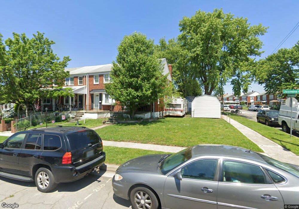 2109 Jasmine Rd, Dundalk, MD 21222 - photo 1