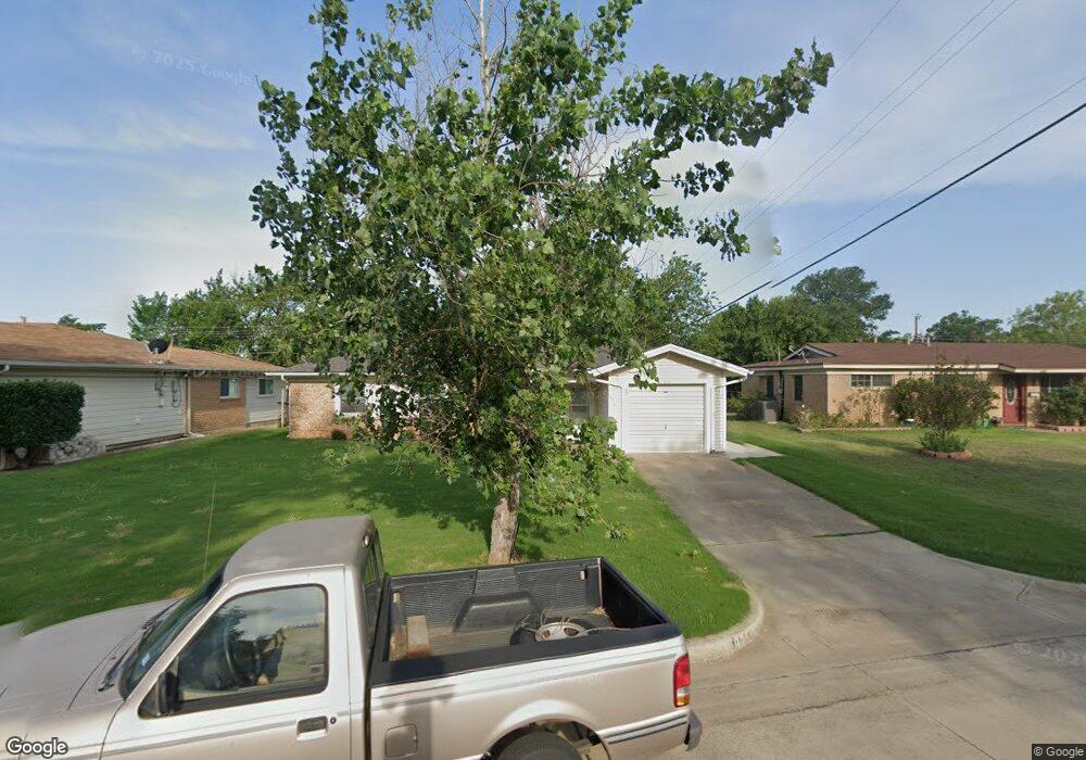 825 Jerry Ln, Bedford, TX 76022 - photo 1