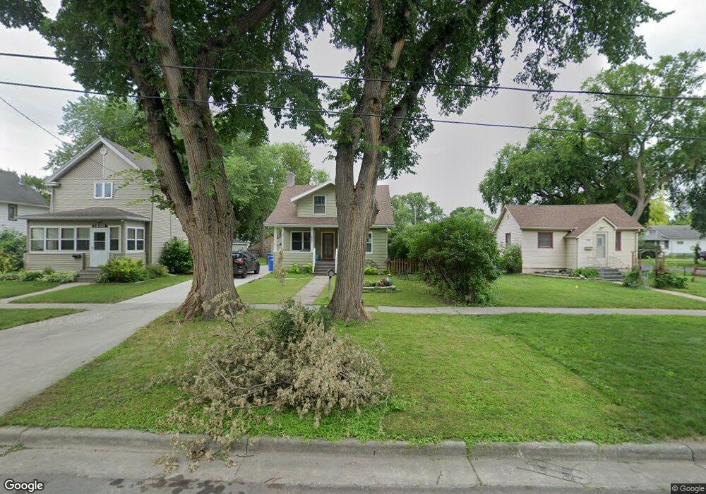 1442 3rd Ave S, Fargo, ND 58103 - photo 1