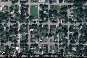 310 S 4th St, Bird Island, MN 55310