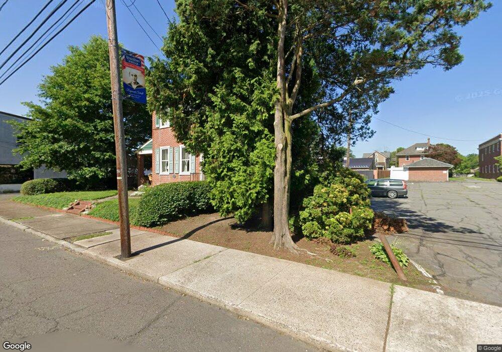 28 S 9th St, Quakertown, PA 18951 - photo 1