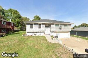 519 Valley Dr, Hinton, IA 51024