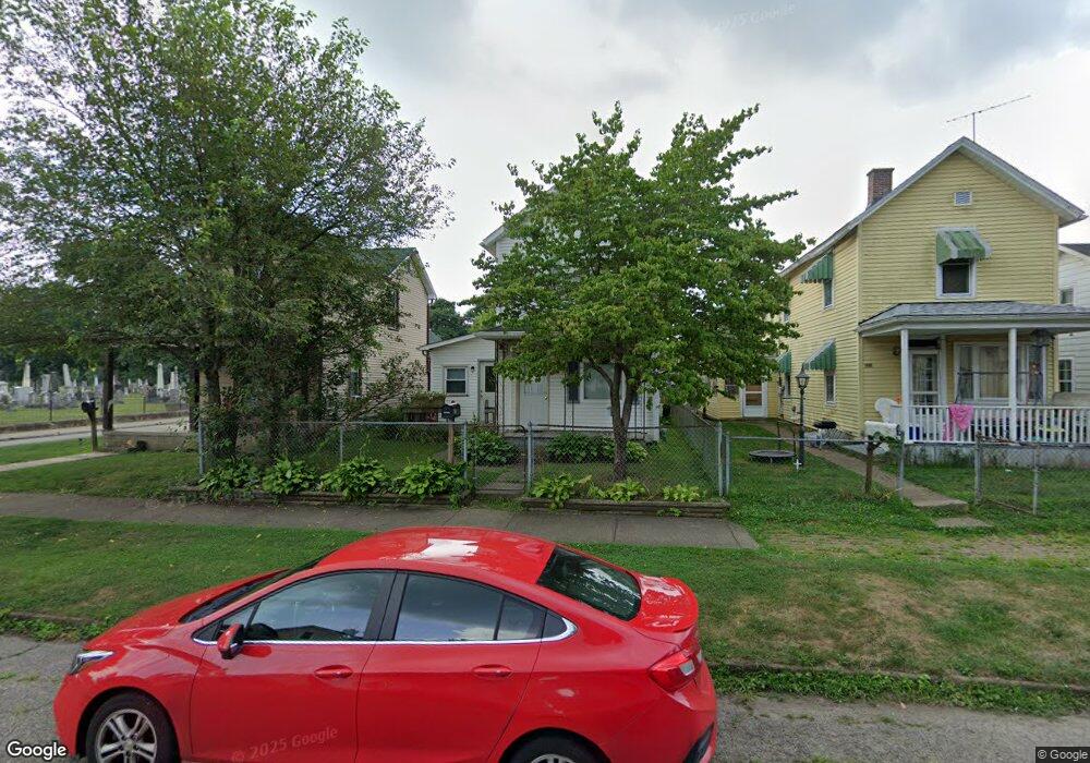 562 E Walnut St, Lancaster, OH 43130 - photo 1