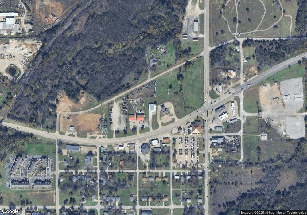 1319 Sam Noble Pkwy, Ardmore, OK 73401 - photo 1