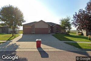 2008 River Bluff Dr, Brandon, SD 57005