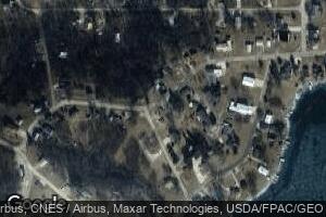 5258 Skyline Dr, Brooklyn, IA 52211