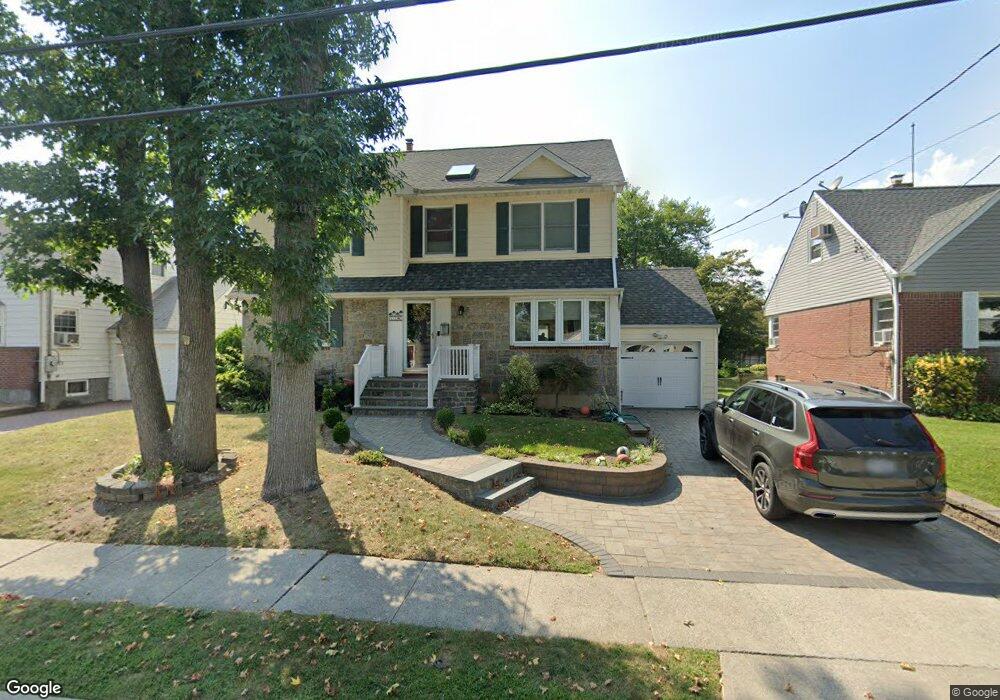 12 Gotham St, Valley Stream, NY 11581 - photo 1