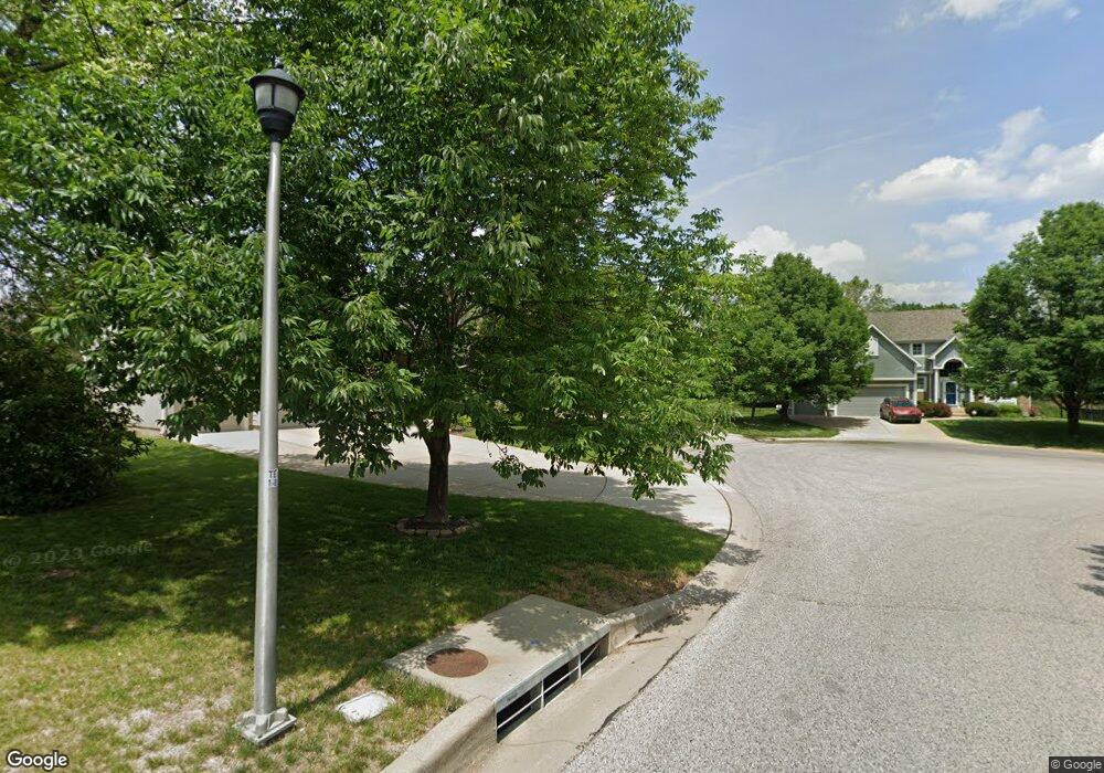 9820 Stevenson St, Lenexa, KS 66220 - photo 1