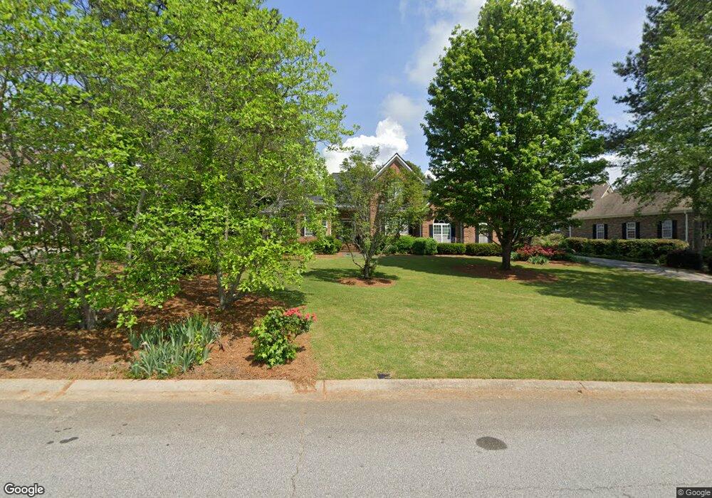 102 Turnberry Cir, Carrollton, GA 30116 - photo 1