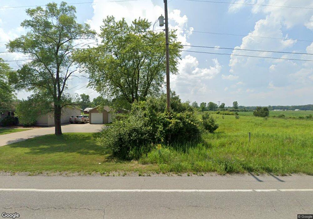 3869 N Eastman Rd, Midland, MI 48642 - photo 1