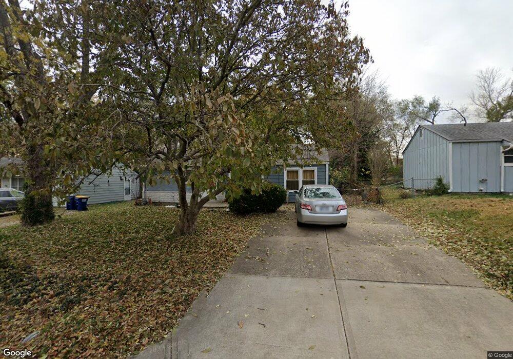 10611 W 56th St, Shawnee, KS 66203 - photo 1