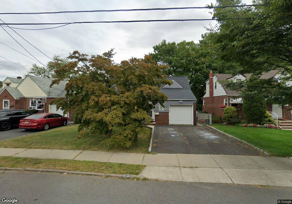 4-41 Grunauer Place unit 1X, Fair Lawn, NJ 07410 - photo 1