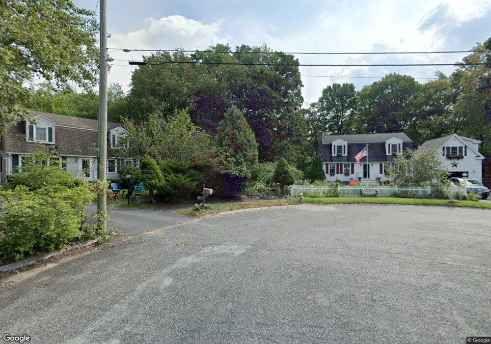 70 Phyllis Ln, Franklin, MA 02038 - photo 1